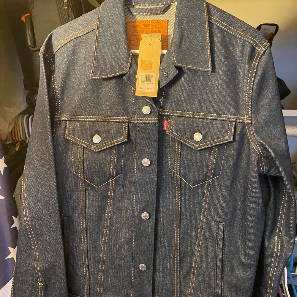 Levi’s denim trucker jacket